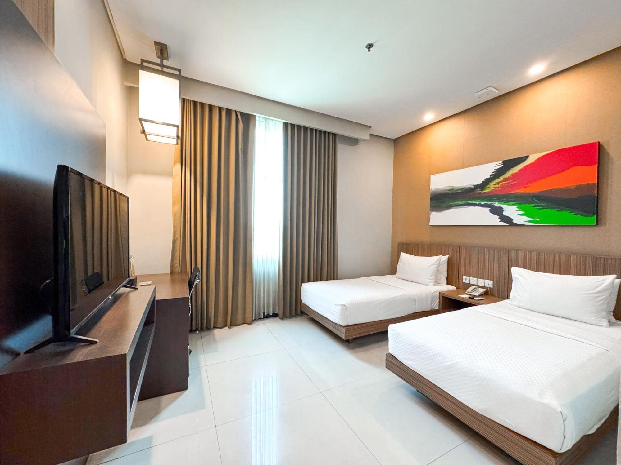 Savana Hotel & Convention Маланг Экстерьер фото